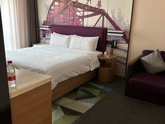 -兰州步行街希尔顿欢朋酒店
