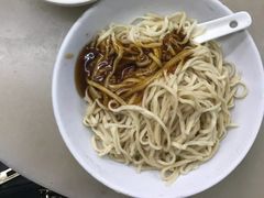 蚝油捞面-坚记面店(一德路店)