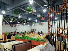 大堂-大自然美食农庄(广州南站店)
