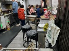-巴汗羊肉串烧烤店