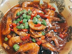 盆盆虾-川渝小厨