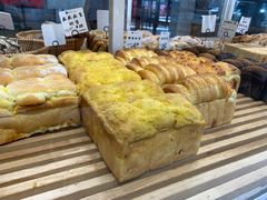 -焙丽拾光(麦凯乐直营店)