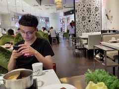 -密友回转自助火锅(中海环宇城店)
