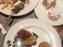 -松咖啡自助餐厅·松北香格里拉