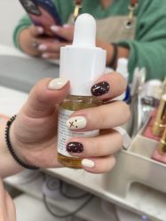 -尤米一站式美甲美睫