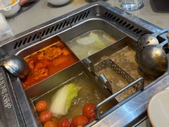 -海底捞火锅(高新活力城Villgae店)