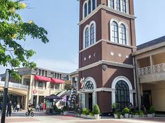 -王府井奥莱临潼小镇(临潼店)