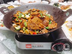 干锅带皮牛肉-丽华园(青少年宫店)