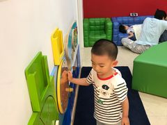 -美吉姆国际儿童发展中心(红谷滩绿地缤纷城中心)