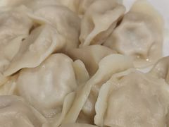 -东北烧烤铁锅炖水库鱼
