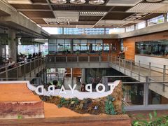 -ROAST coffee & eatery