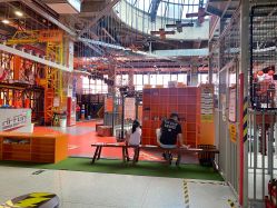 -嗨翻Hi-Fun竞技主题乐园·蹦床团建生日聚会(五棵松华熙店)