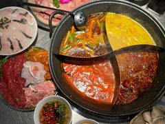 -朱光玉火锅馆(小寨原力场店)