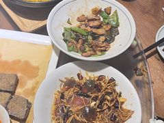 -黄泥岗·黄陂农家菜(百步亭店)