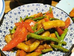 -蜜桃餐厅·伴山(绿宝广场店)