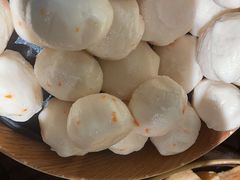 -牛YO寿喜烧·铁板烧和牛火锅自助(市府恒隆店)