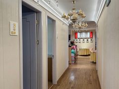 -小粤楼(万辉广场店)