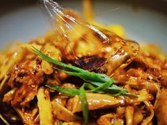 敲糖棒棒鸡-辛香汇·现炒川菜(淮海路百盛店)