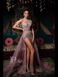 -Renee芮亦婚纱