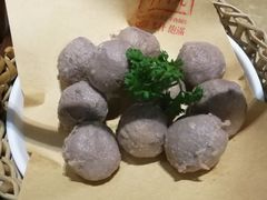-左庭右院鲜牛肉火锅(金山万达店)