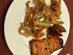 -大理实力希尔顿酒店•香全日制餐厅