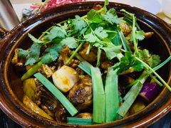 -胡须佬鸡煲四季火锅(龙珠大道店)