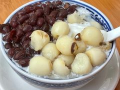 -周大娘牛乳(旧寨古村总店)