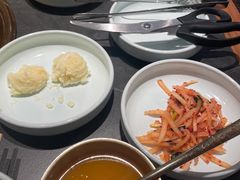 -韩白山·朝鲜族烤牛肉·酱蟹(长宁龙之梦店)