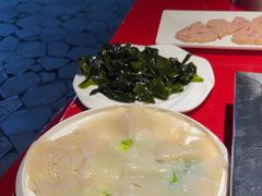 -二荆条·蜀鲜汇城市森林火锅