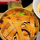 肥肠爪爪煲是我的心头爱[爱心]