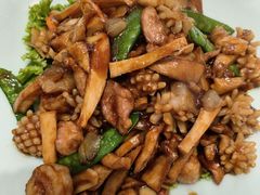 -老六饭店(翠通路店)