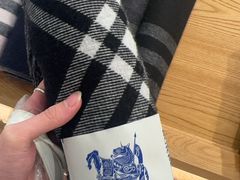 -BURBERRY(上海港汇恒隆广场店)