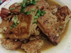 -闯关东东北农家菜(崂山石老人店)