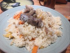 -塔哈尔·新疆盛宴(城西银泰店)