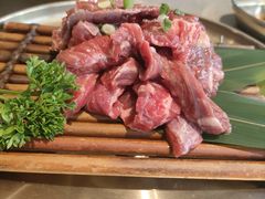 -草家酱蟹炭火烤肉店(珲春南路一店)
