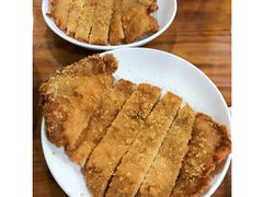 炸猪排-潘国仙耳光馄饨(黄家阙路店)