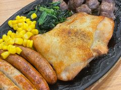 烤肠鸡排牛肉粒拼盘-萨莉亚意式餐厅(深圳北站店)