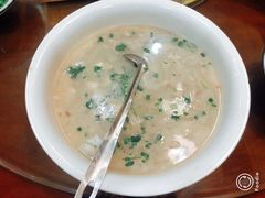羊肉汤-丁里羊肉小镇(天鹅湖总店)
