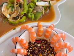 -覃记海鲜美食餐厅