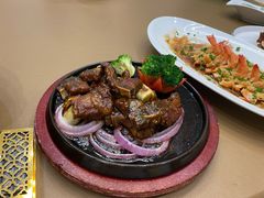 铁板牛仔骨-坤钰轩·匠心粤菜(华为店)