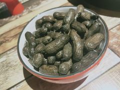 -虾弄弄海派小龙虾·牛羊蝎子火锅