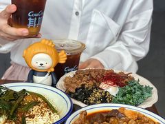 -CowCow其其·牛杂咖啡公司(六运店)