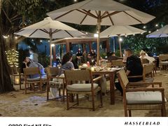 -三亚艾迪逊酒店·海滩烧烤 BARBACOA·现场乐队·浪漫晚餐·烧烤海鲜