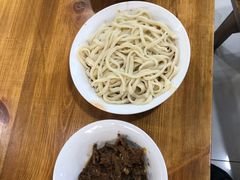 -王菊美食街·王菊面馆(总店)