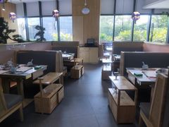 -马家斑.鲜鱼火锅(松湖万科店)