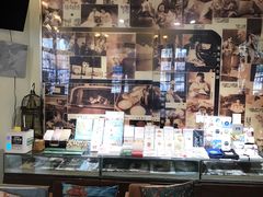 -良友书坊(安徽路店)
