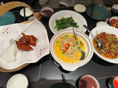 -鸽子侯·家宴·平价海鲜(绿地店)
