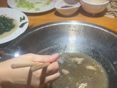 -大众跷脚牛肉馆·非遗传承单位(峨眉山店)