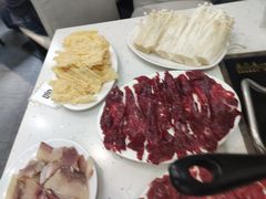 黄牛肉-黑山牛肉汤火锅(花城汇店)