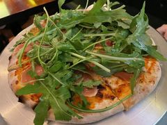 帕尔玛火腿和火箭菜披萨-Hooley's活利仕西餐厅(珠江新城店)
